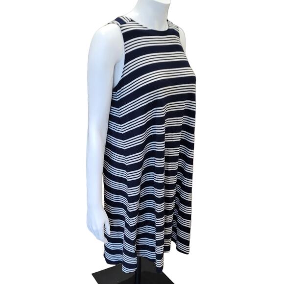 LOFT Ann Taylor Striped Tunic Dress Sz M Black White Graphic Knee Length Relaxed - Picture 7 of 9